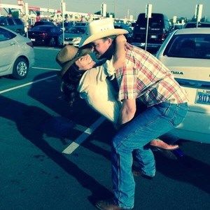 Meet your Posher, René